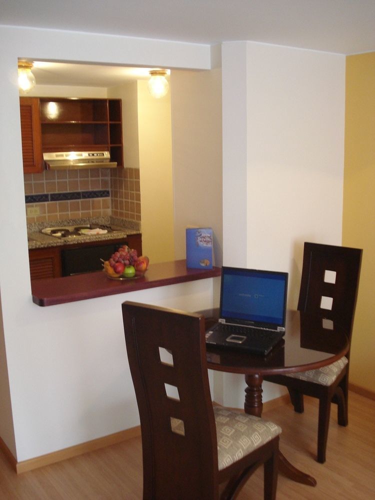 Apartamentos Santa Maria Богота Экстерьер фото