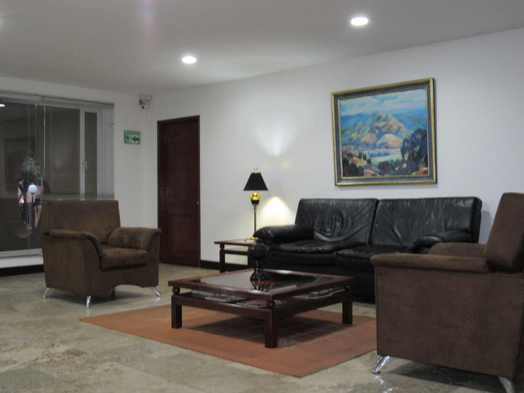 Apartamentos Santa Maria Богота Экстерьер фото
